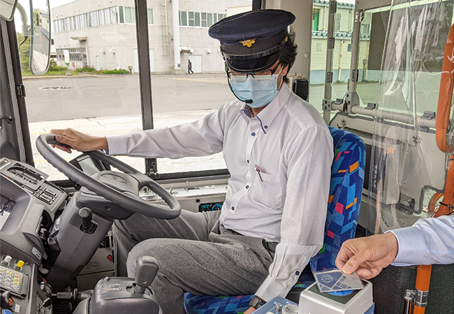 バスの運転手とは