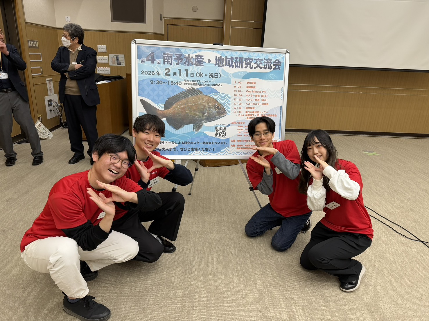 実際に活躍している大学生にインタビューして情報収集！