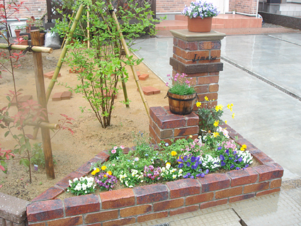 花や木を植える