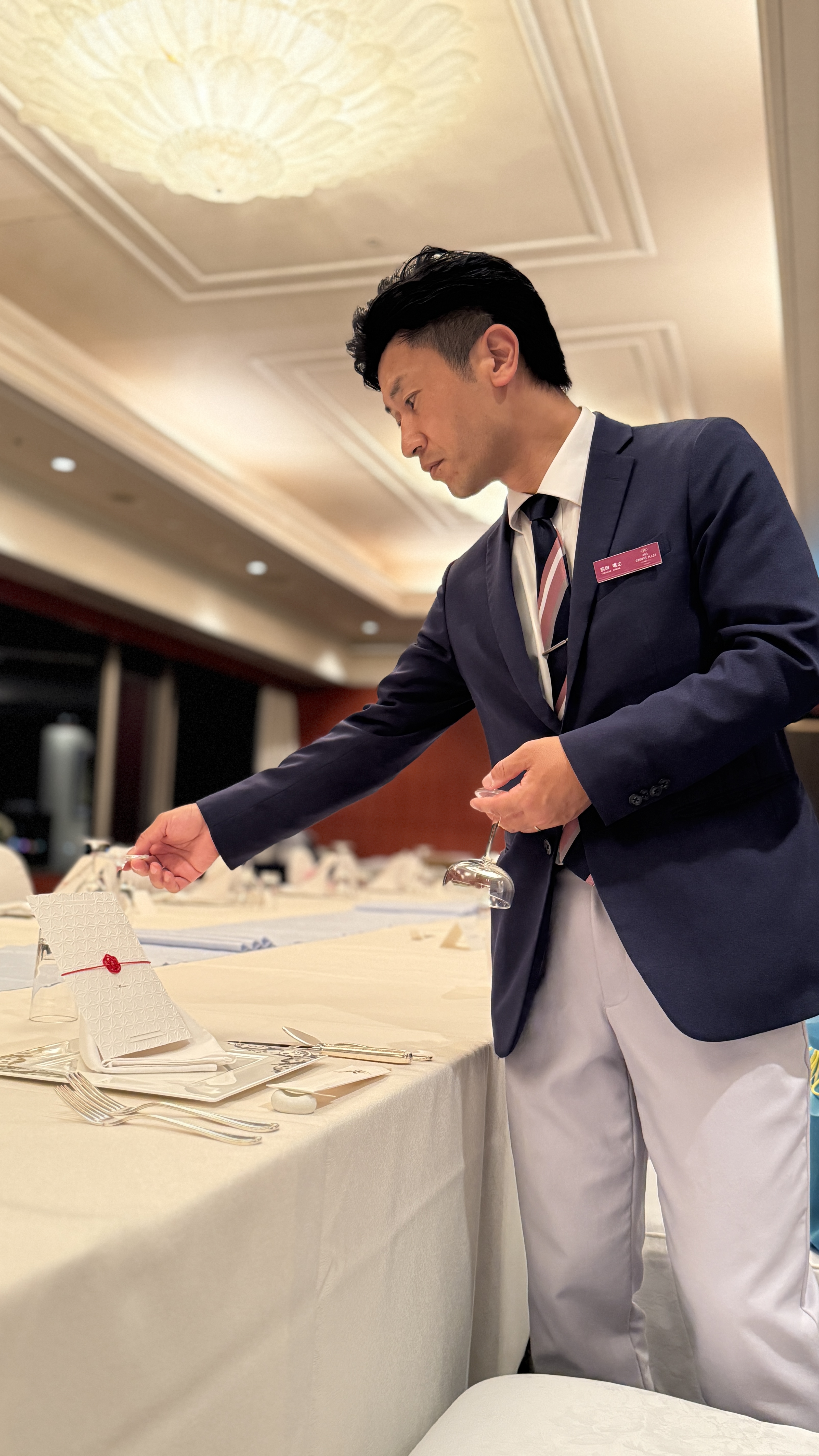 宴会スタッフ