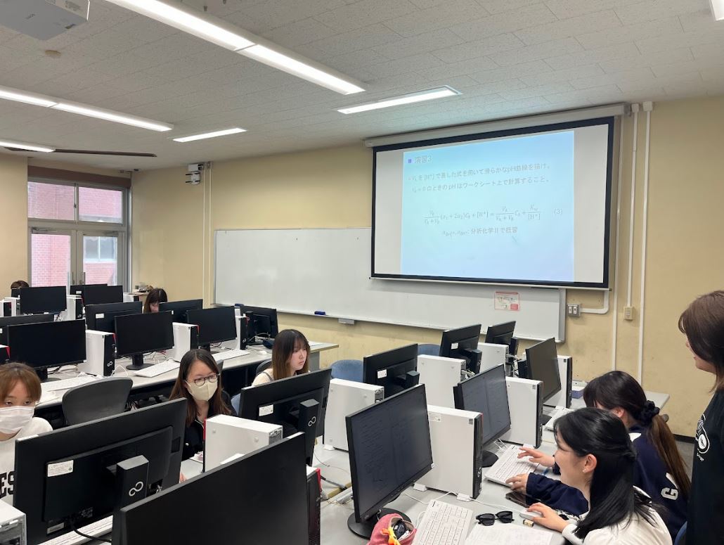大学での講義